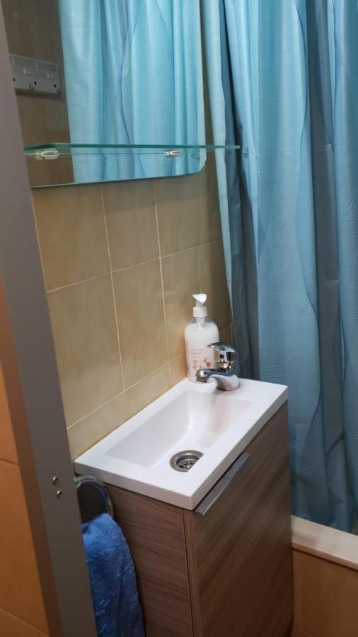 Studio In Residencia Maresme Neu - La Molina Ла-Моліна Екстер'єр фото